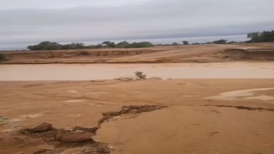 الآن الطريق الجهوية الرابطة بين تغبالت والنيف عبر حصيا وايت سعدان مقطوعة بسبب ح…