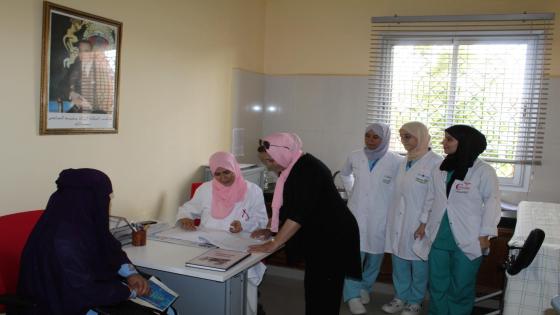 تنفيذاً للتعليمات الملكية.. تعزيز العرض الصحي بجهة درعة تافيلالت بإطلاق خدمات 10…