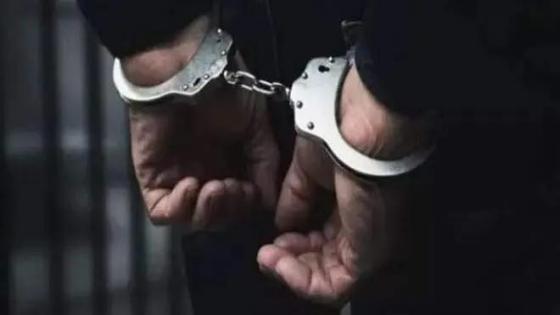 كان روشيرشي.. أمن زاكورة يعتقل “بزناس” العروميات! الشرطة القضائية بزاكورة توقف …